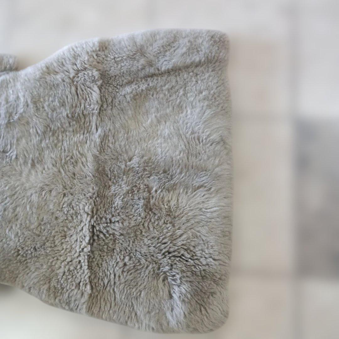 6031）ニチロムートンラグ　敷物　１２２×６４