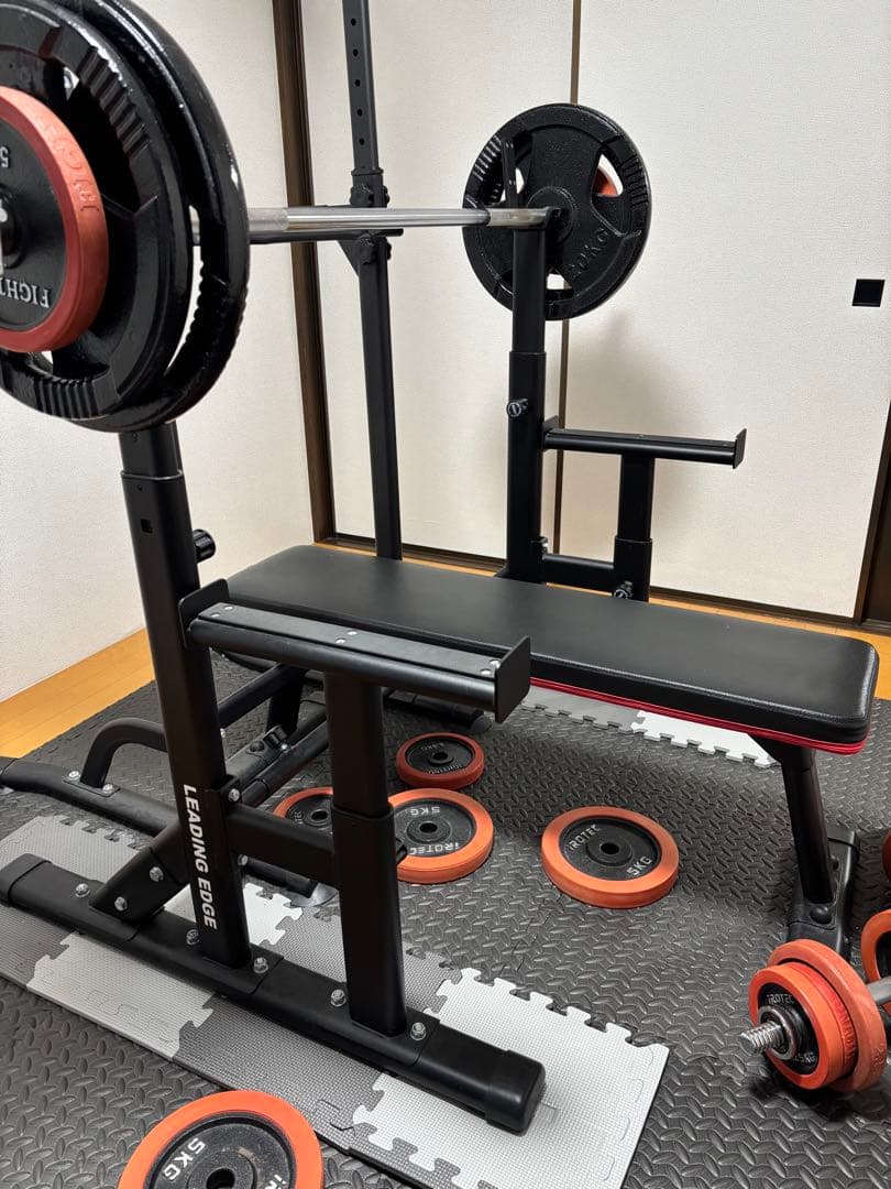 LEADING EDGE バーベルラックとベンチ　横浜市中区