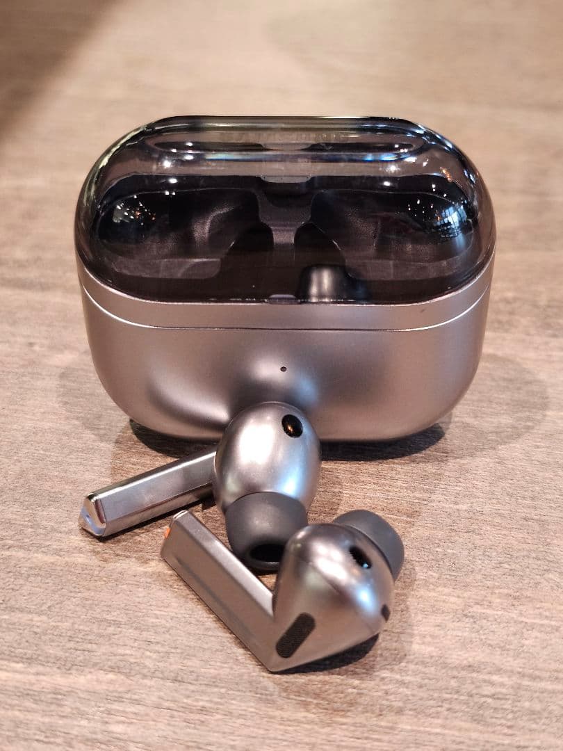 SAMSUNG Galaxy Buds3 Pro シルバー　イヤホン　充電ケース