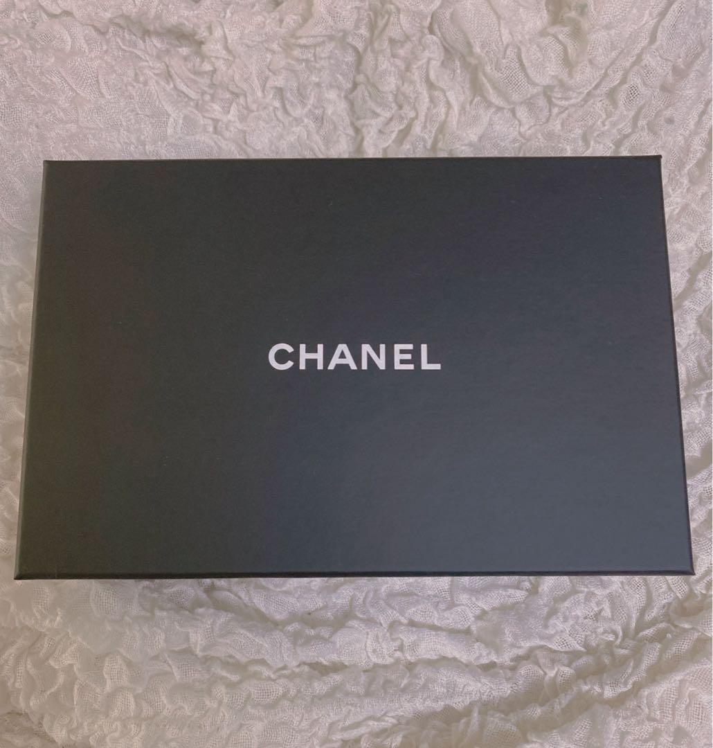 CHANEL シャネル 丸型バッグ チェーンショルダー