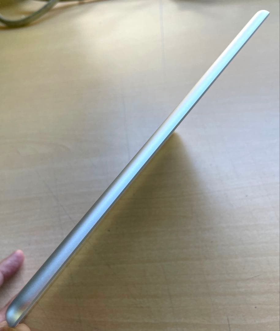 iPad 第6世代　A1893　Wi-Fiモデル　シルバー　32GB 美品　#6