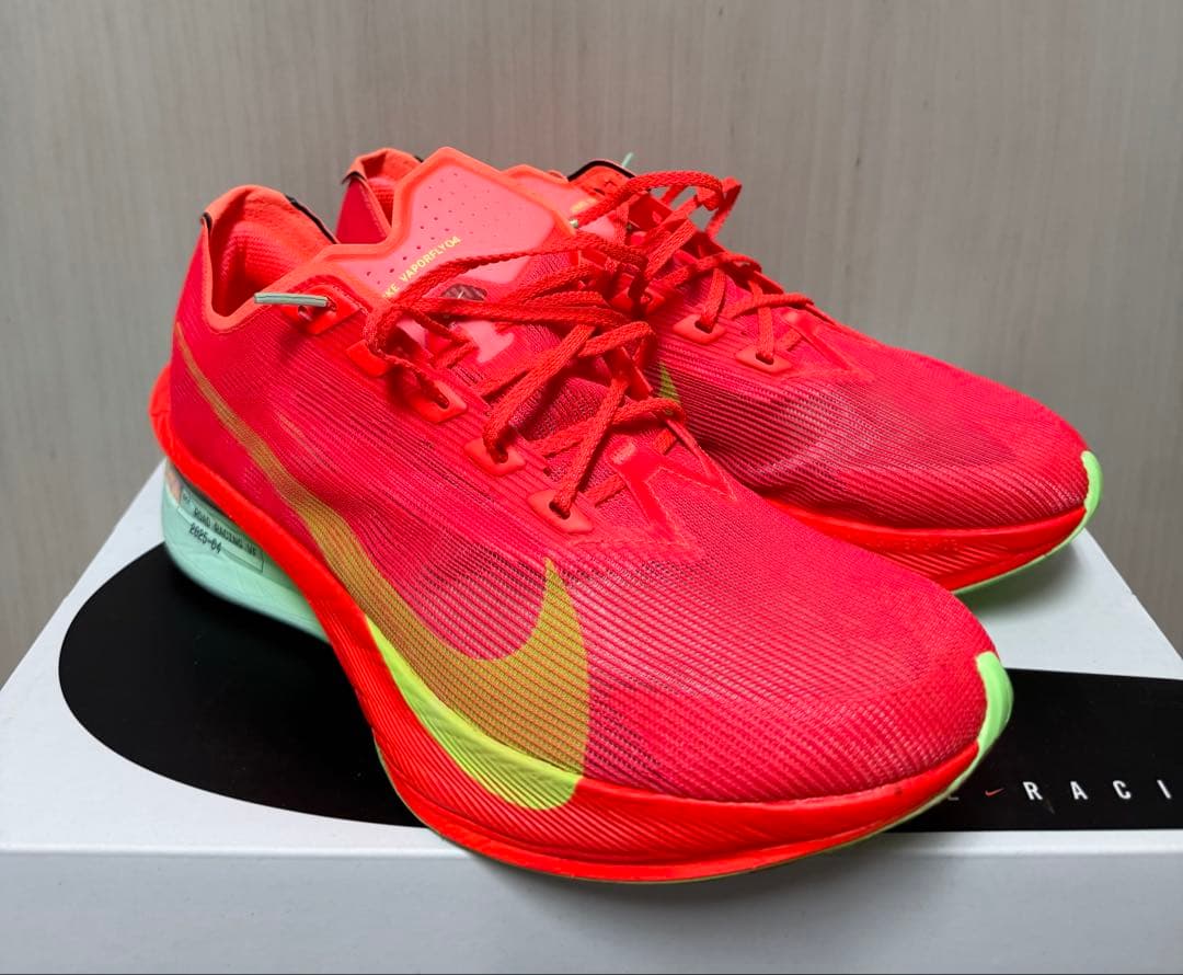 NIKE ヴェイパーフライ4