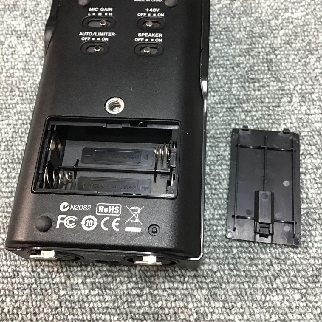 TASCAM DR-100mkII 本体と電池パック