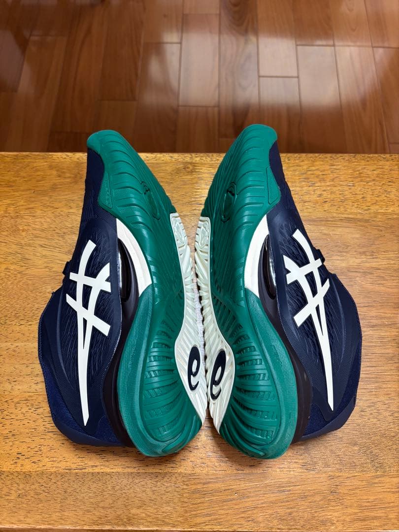 最終値下げ新品同様アシックス RESOLUTION Ｘ10 ＡＣ用　26.5cm