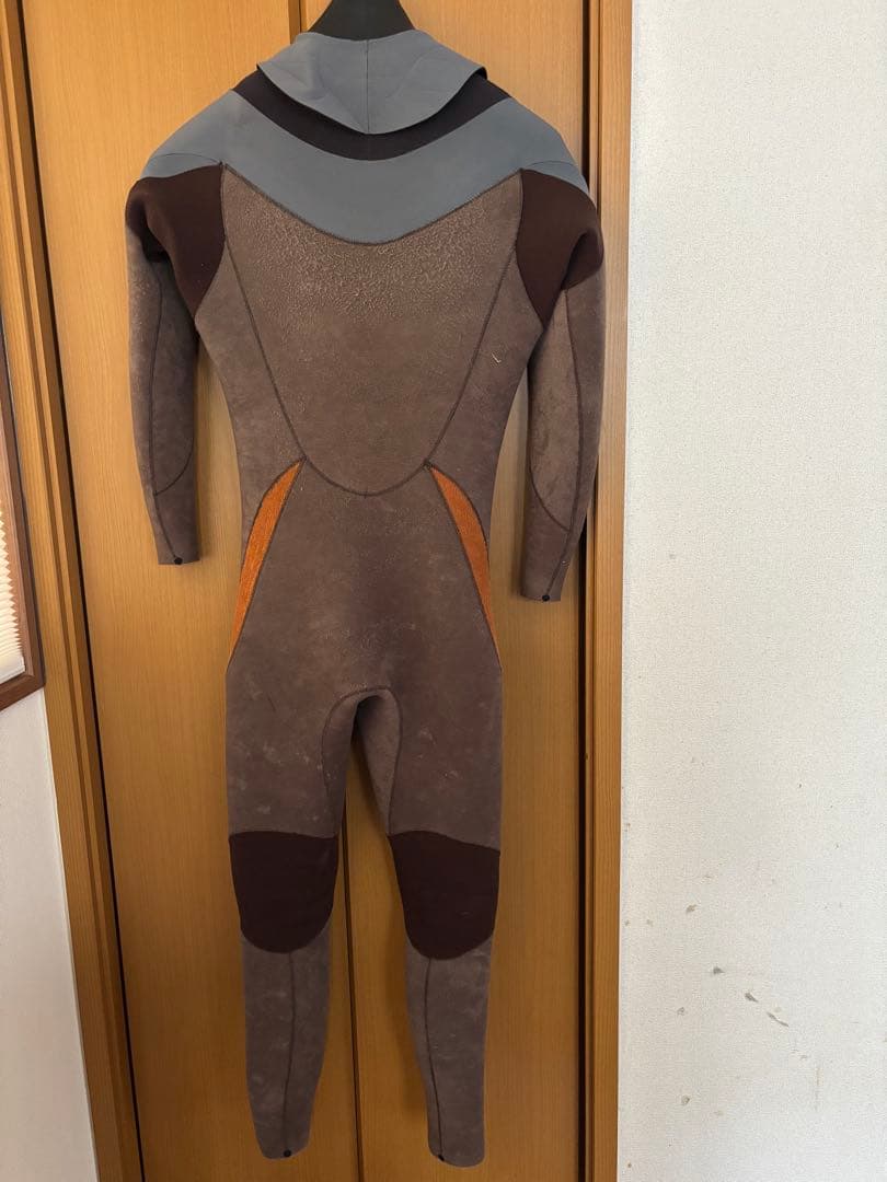 サーフィン　セミドライフルスーツ　ウエスト