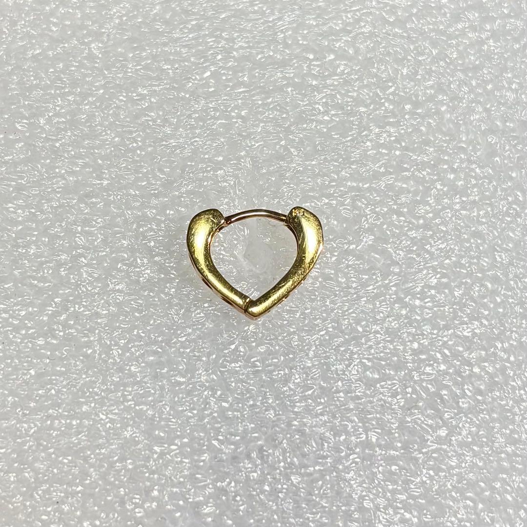 片耳のみ　K18 フープピアス　ハート18金 18k ゴールド製　中折れ式