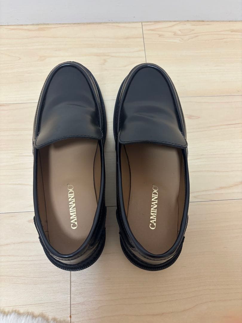 ほぼ未使用　CAMINANDOカミナンド PLAIN LOAFERS ローファー