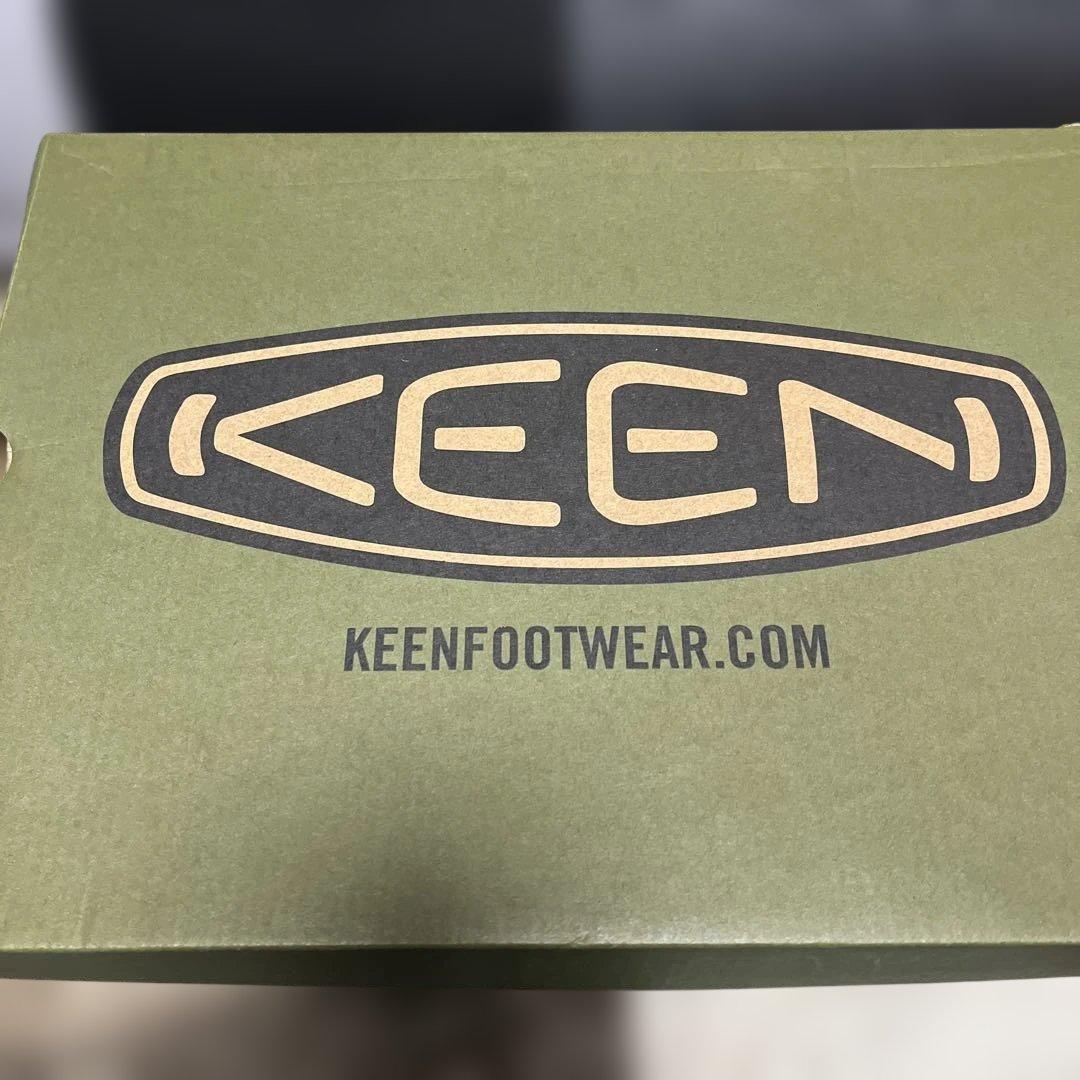 KEEN 撥水性ストラップブーツ ブラウン/ブラック　27.5