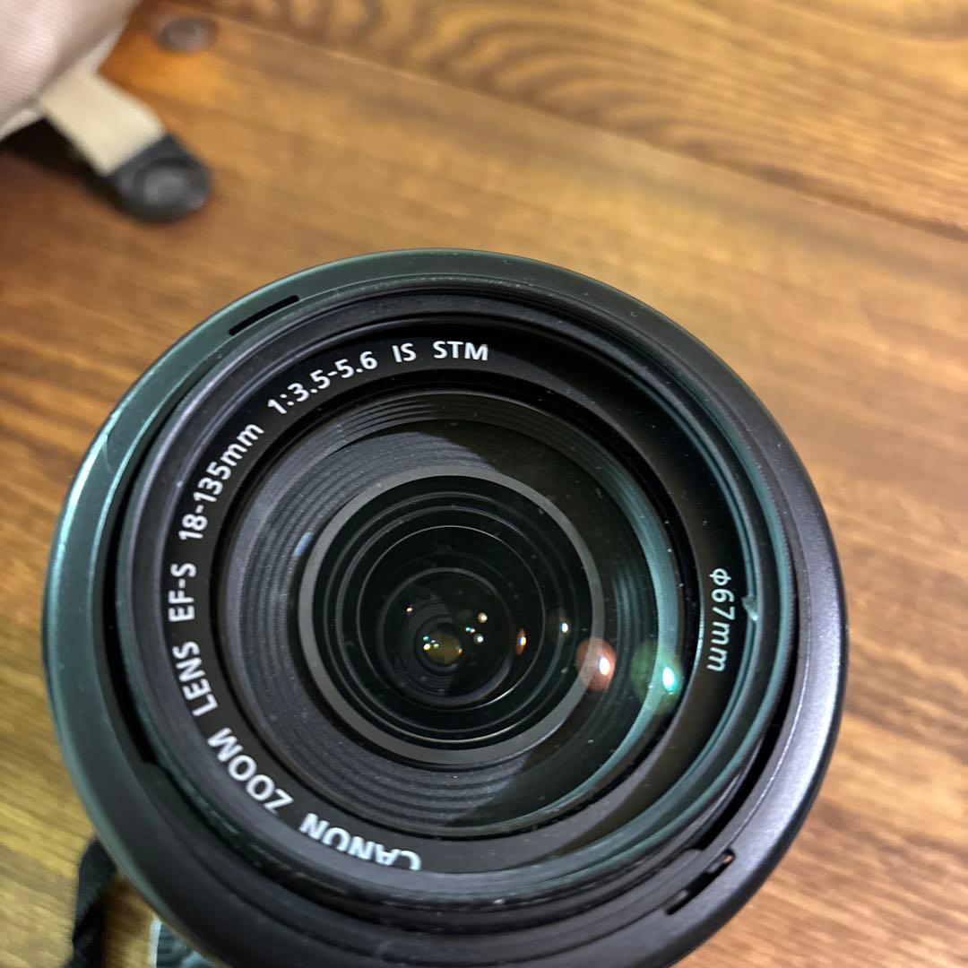 Canon EOS 650D デジタル一眼レフ レーズ付き