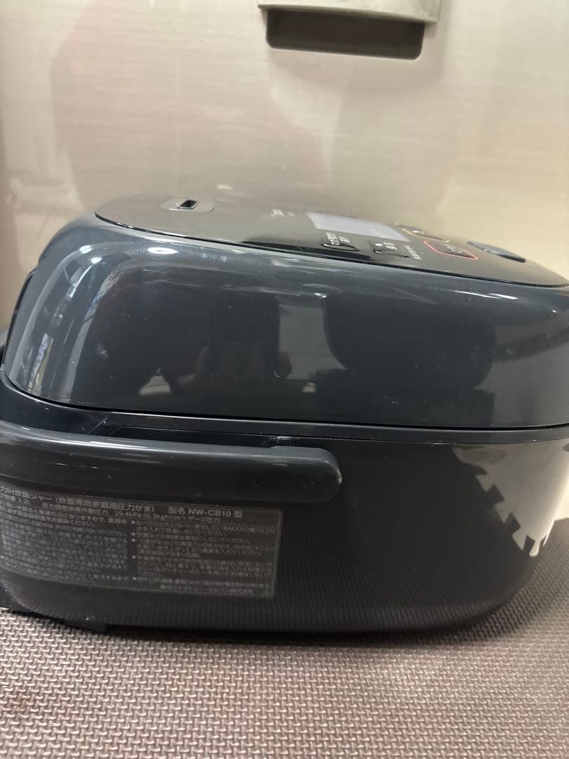 Zojirushi 圧力IH炊飯器 NW-CB10-2023年製