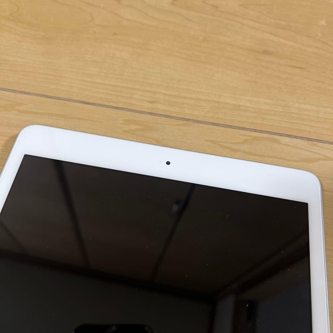 【美品】iPad 第7世代 32GB Wi-Fi MW752J/A シルバー