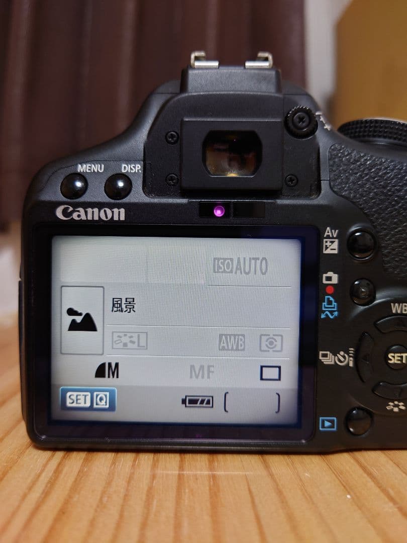 Canon EOS Kiss X3 EF-S 18-55mm 約30192回