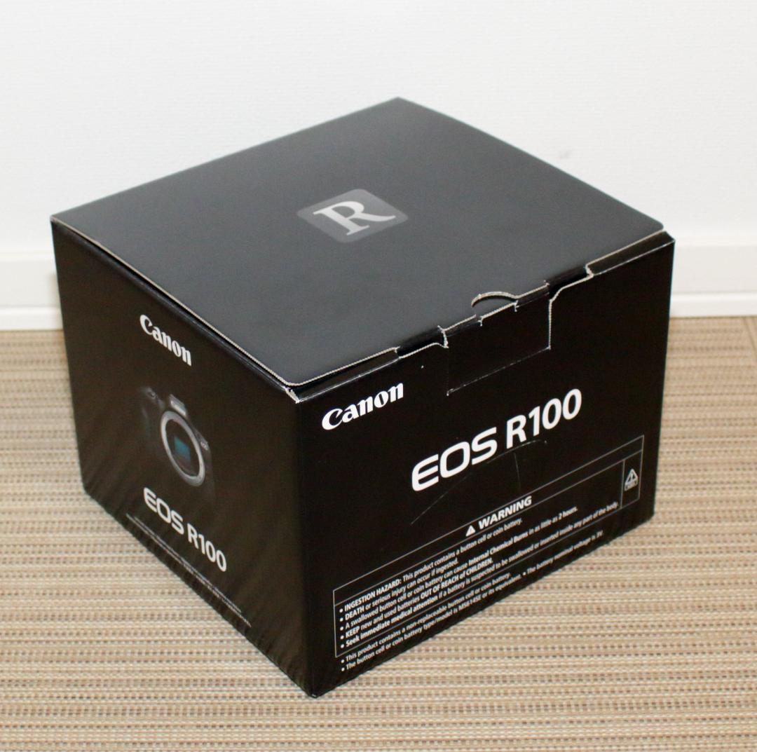 【新品】Canon ミラーレス一眼カメラ　EOS R100 ボディ