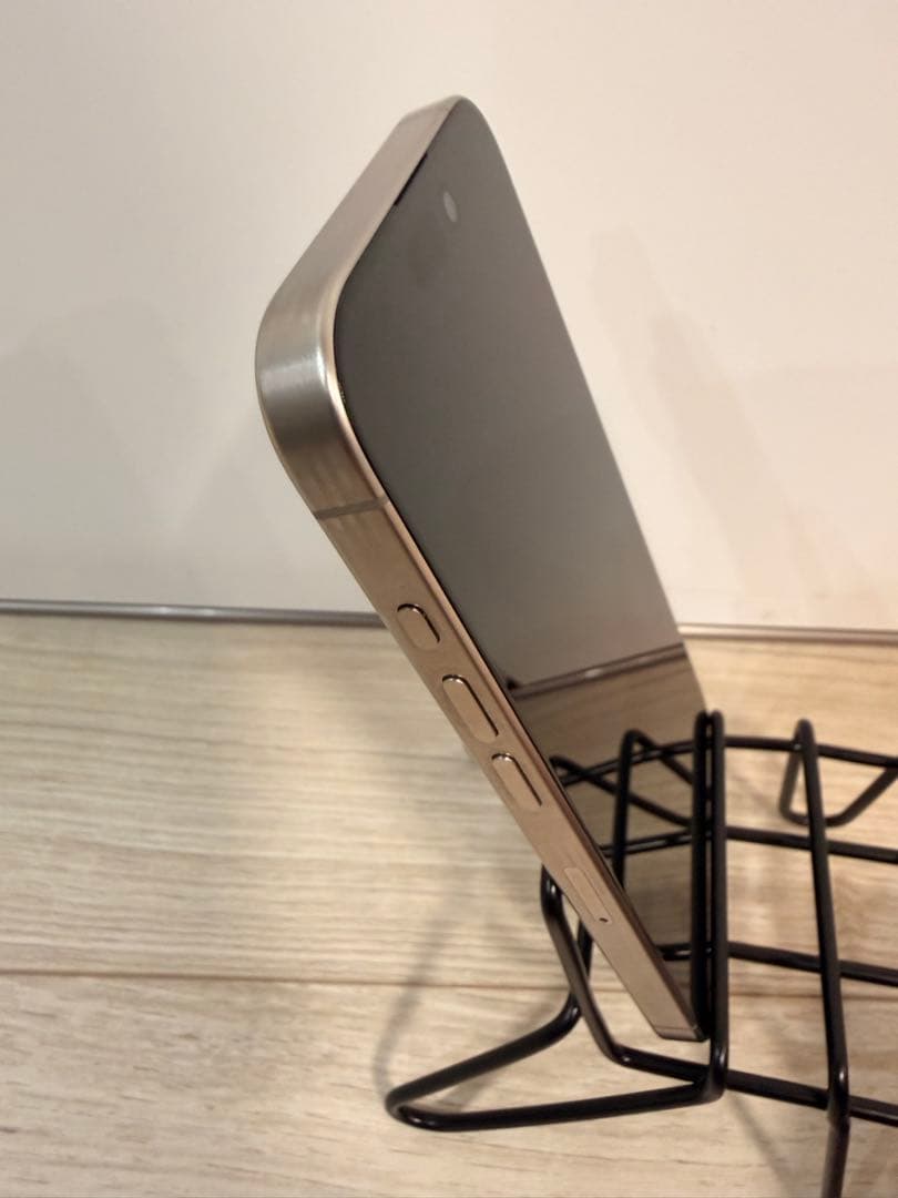 Apple iPhone 15 Pro 本体　256GB ジャンク