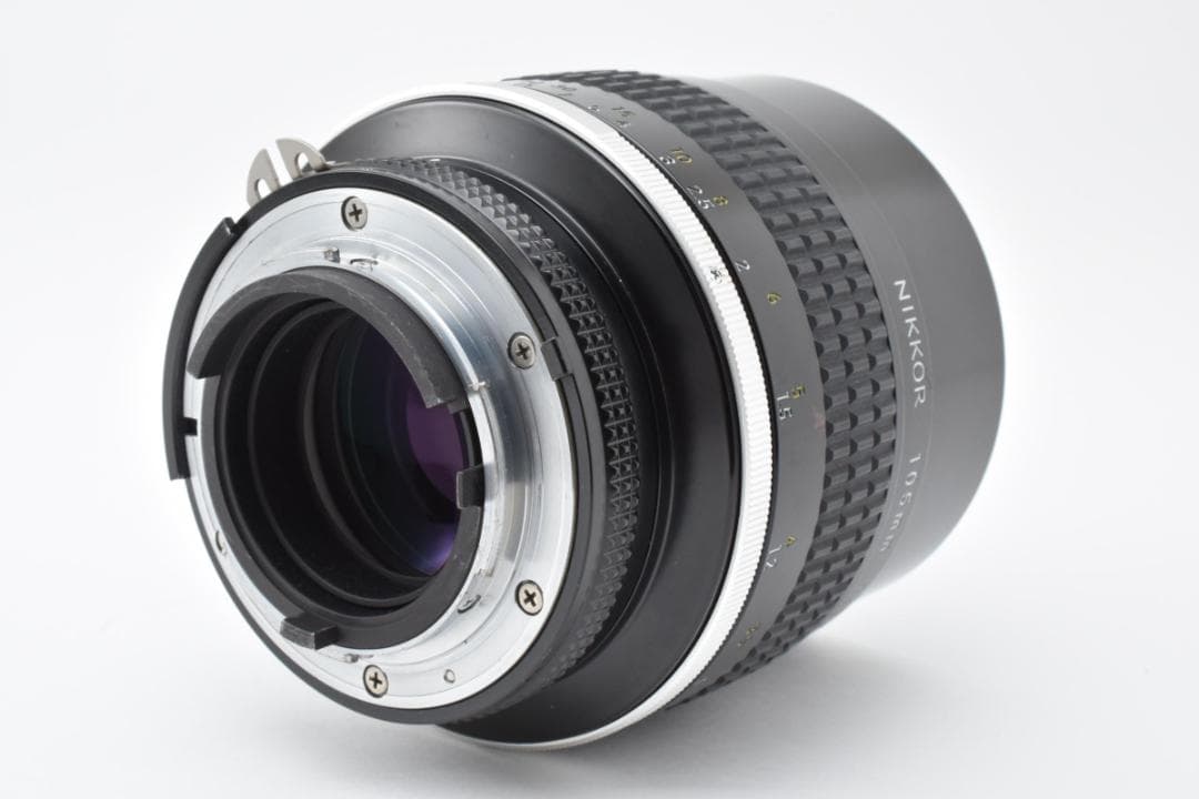 【美品】Nikon ニコン Ai-s 105mm F1.8 レンズ #403