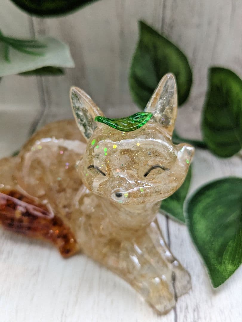 【琥珀】エンジェルオーラクォーツのきつねさん形オルゴナイト☆他３点