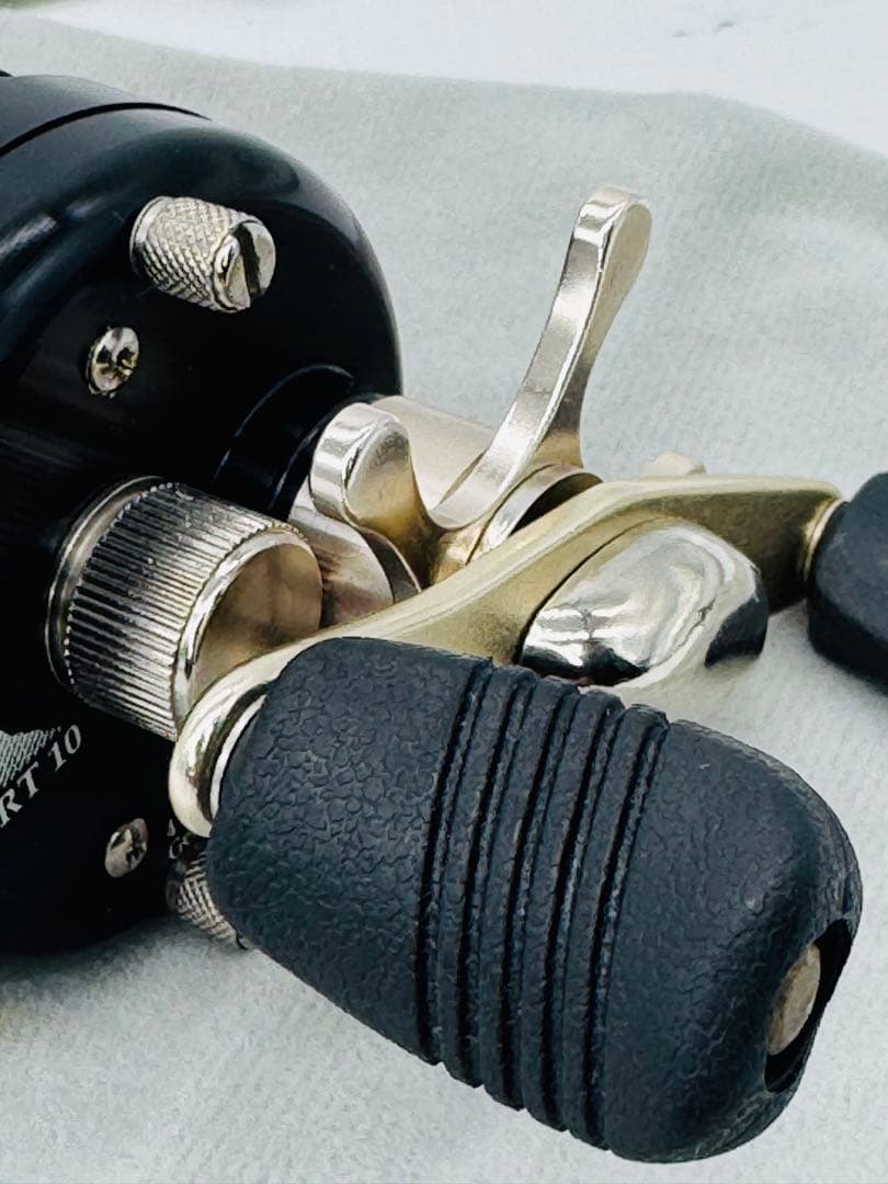 【極美品/箱付】ピナクルビジョン Pinnacle VISION ブラック