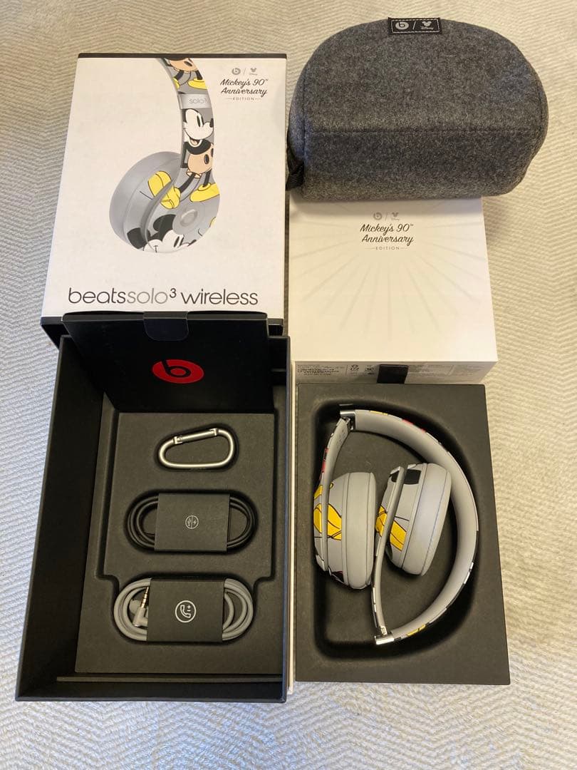 未使用beats solo3 wireless ミッキー90周年記念版