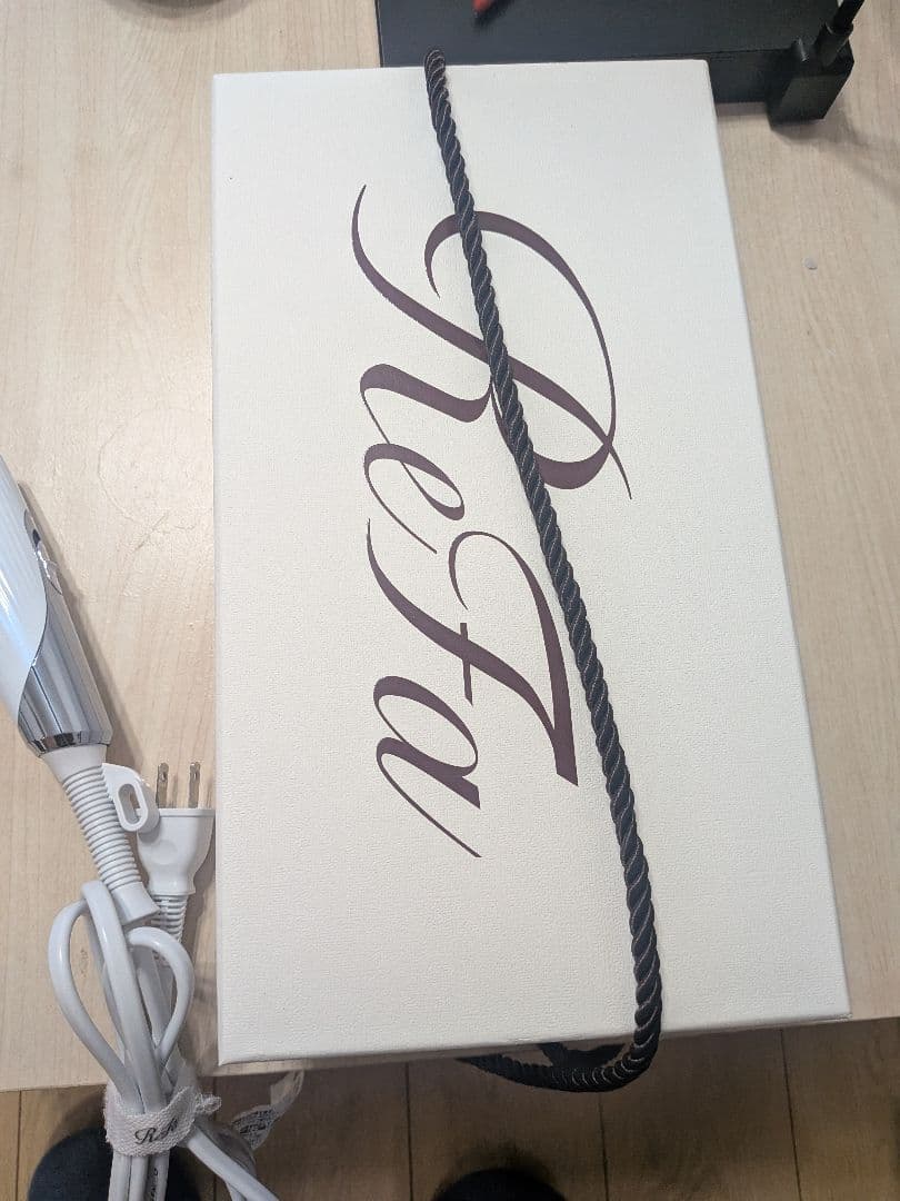 【2024年最新モデル】リファ ビューテック ドライヤー S+（ジャンク品）