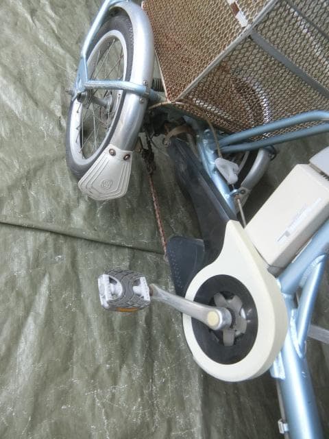 100：ブリヂストン　電動アシスト三輪車　ジャンク引取限定：埼玉県所沢市