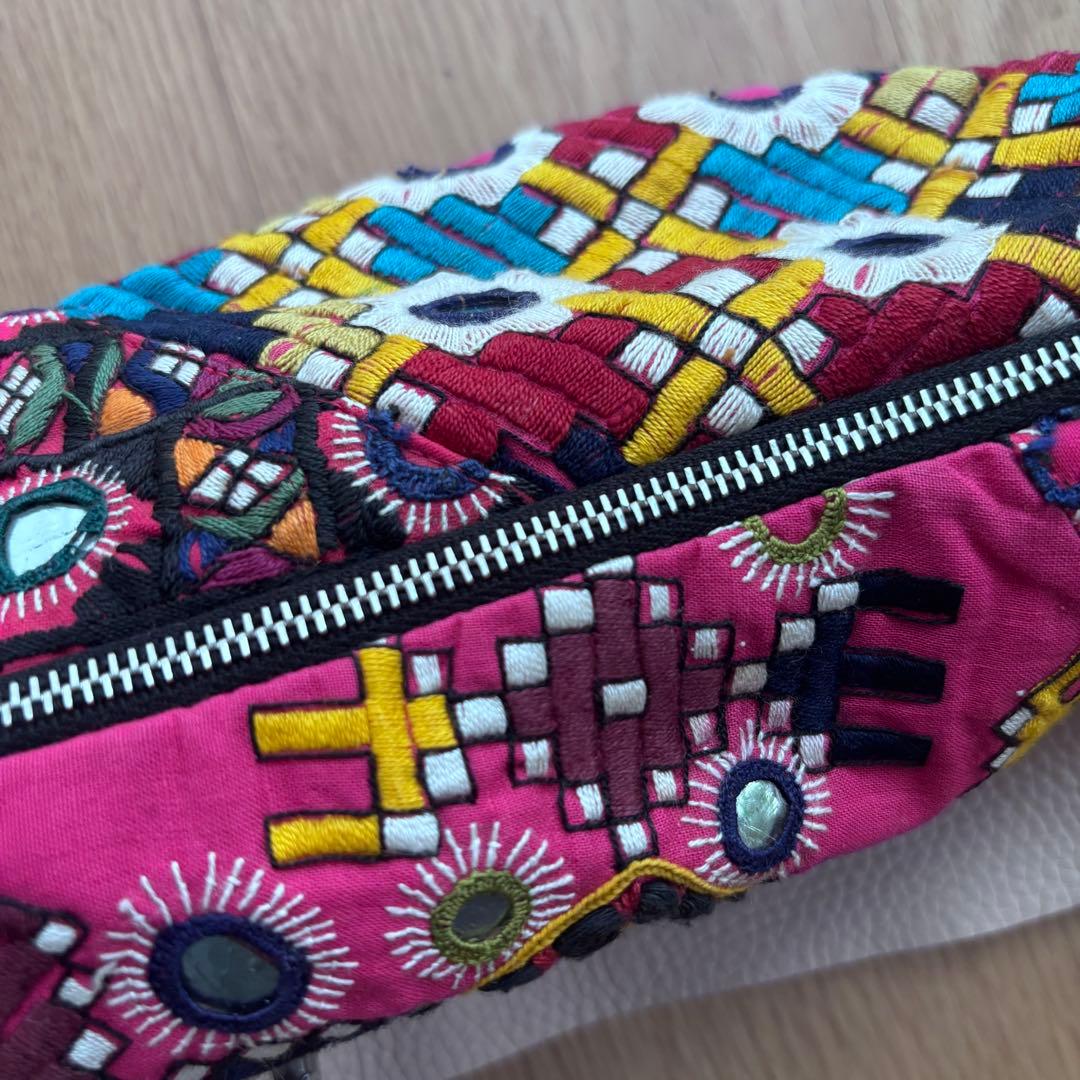 レア 刺繍 シモンカミールSimone Camille ウェストポーチ バッグ