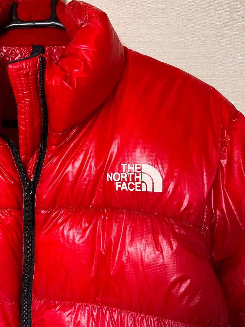 THE NORTH FACE ダウンジャケット レッド