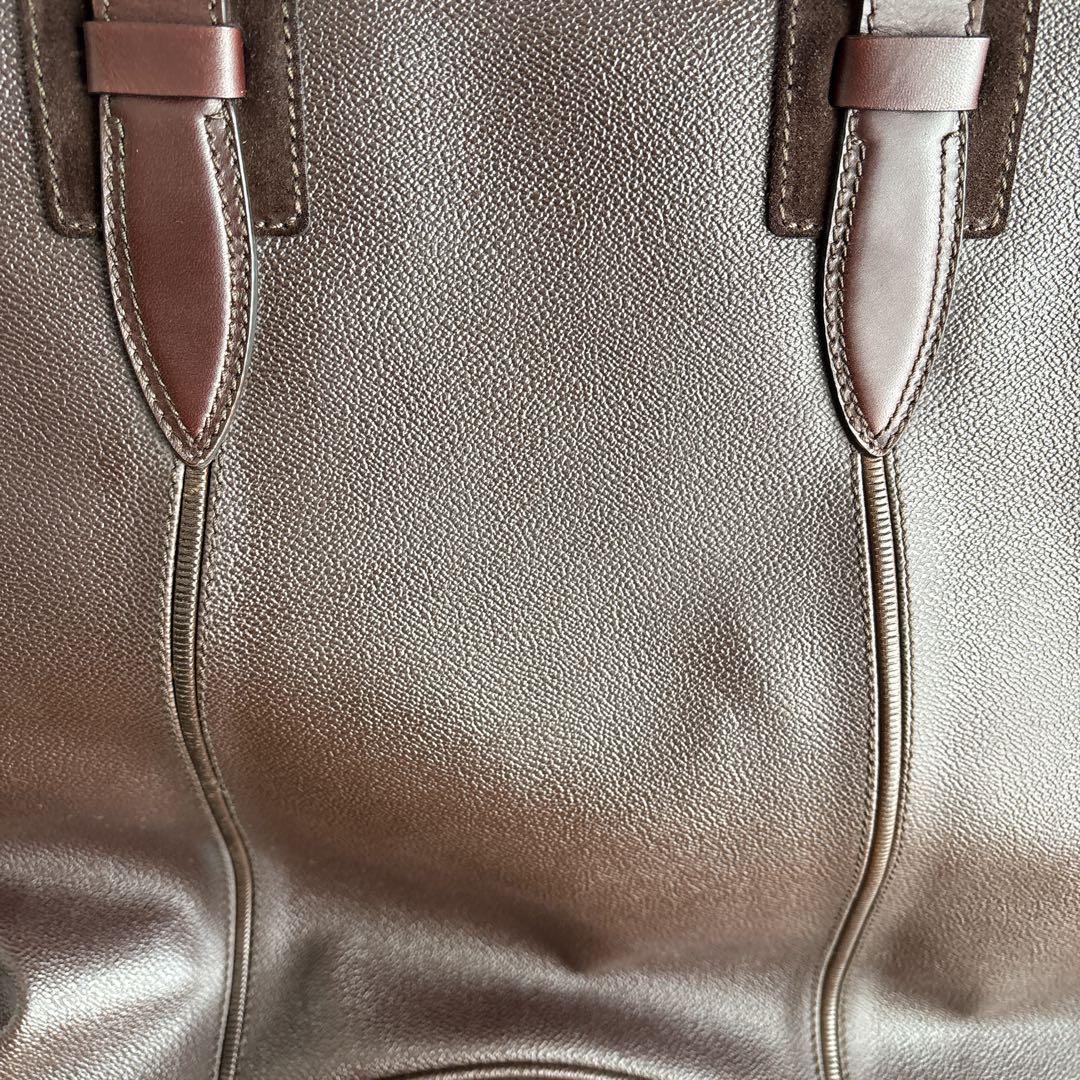 年末年始お値下げ！新品！【SalvatoreFerragamo】レザーバッグ