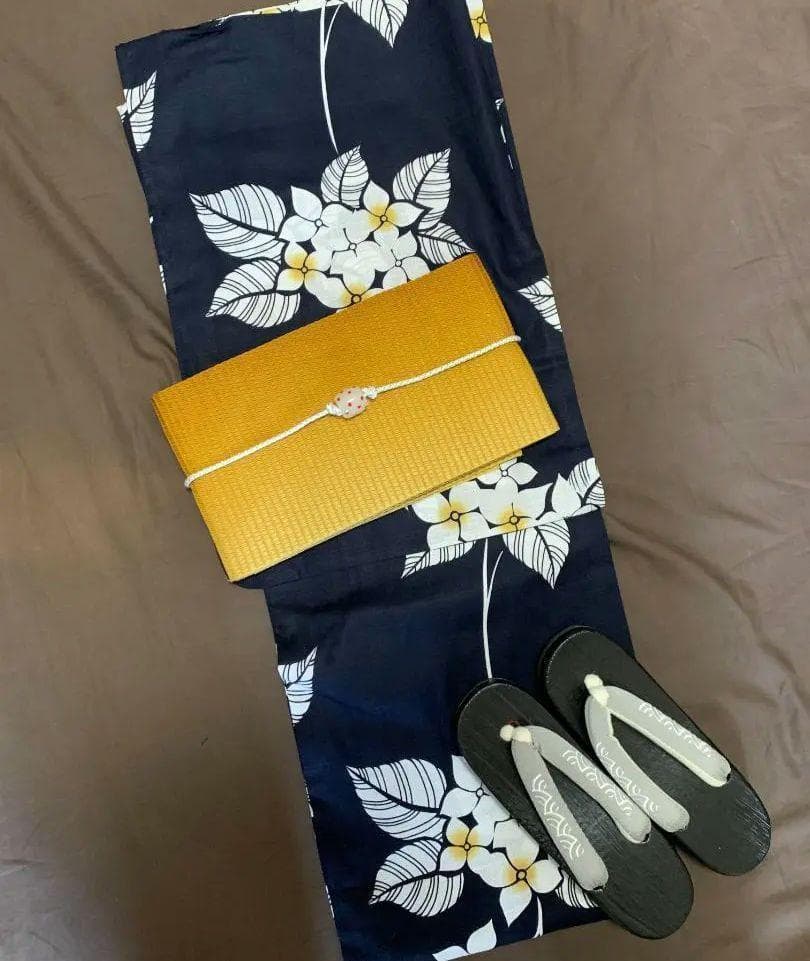 1枚目 画像 の帯と帯締め付き◆大人ゆかた◆品ある紫陽花（あじさい）紺浴衣◆