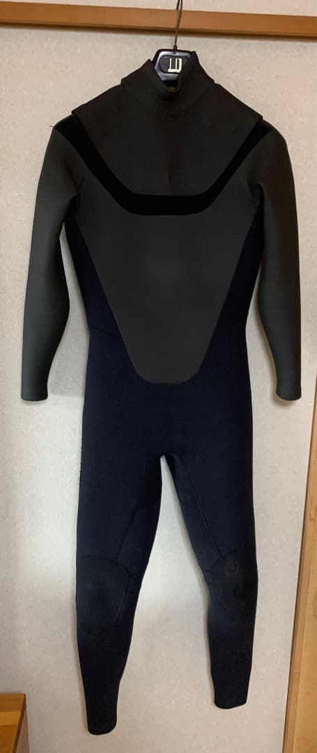 セミドライウエットスーツ　Lサイズ