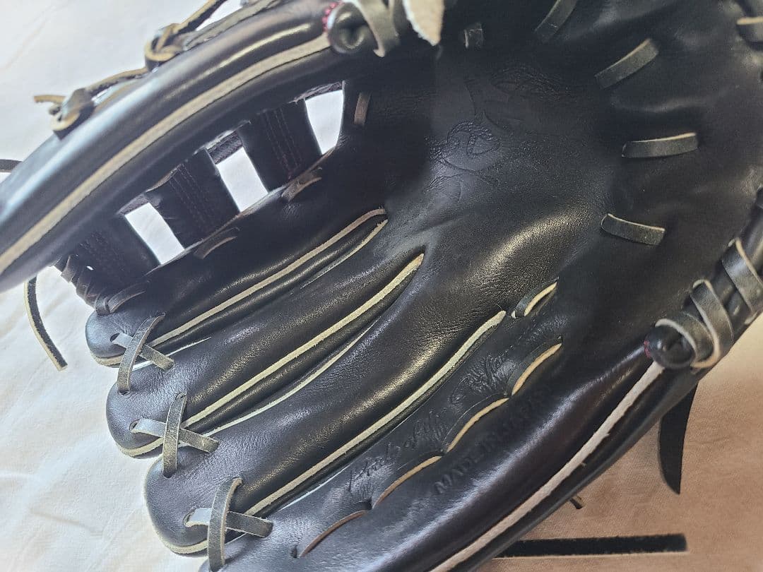 ハイゴールド　左利き硬式外野手グローブ　綺麗です