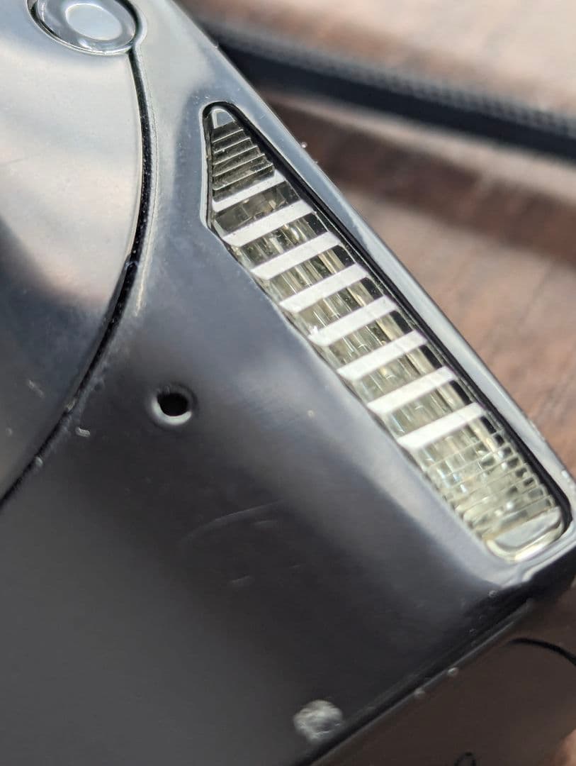 Canon IXY 32S コンパクトデジタルカメラ 動作確認済 本体＋充電器