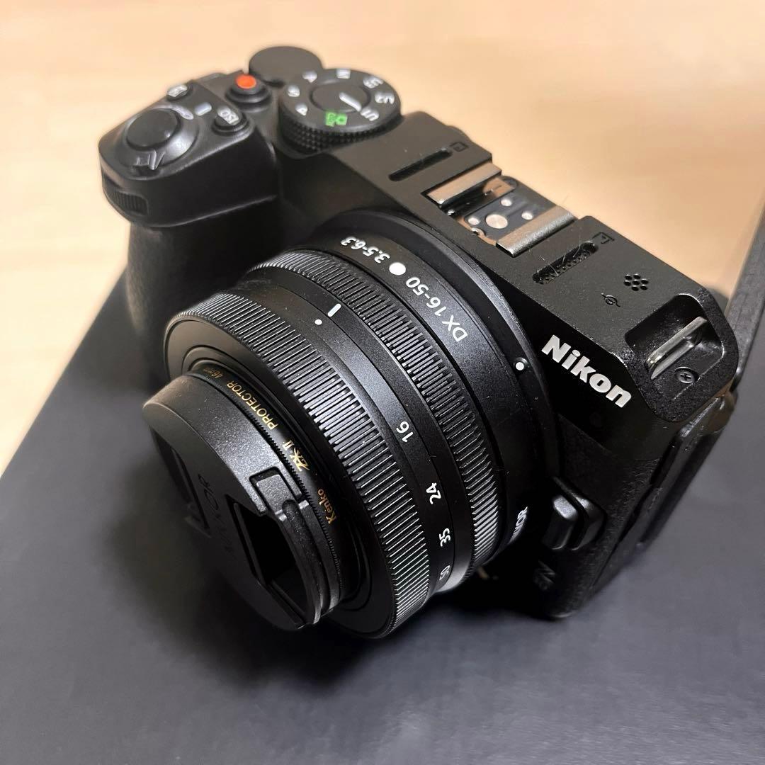 【ショット数554】Nikon Z 30 DX16-50 kit/レンズ保護付