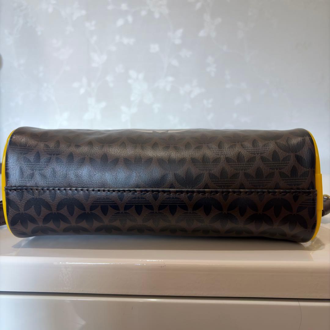 アディダス モノグラム ミニ ボウリングバッグ トレフォイル ミニボストンバッグ