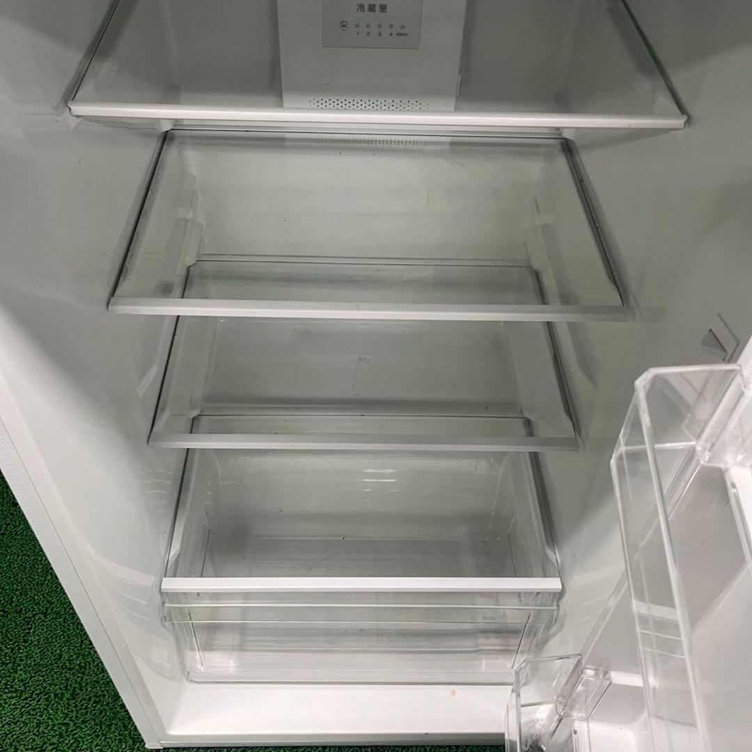 712 ヤマダセレクト　冷蔵庫　小型　一人暮らし　236L 200L強　きれい