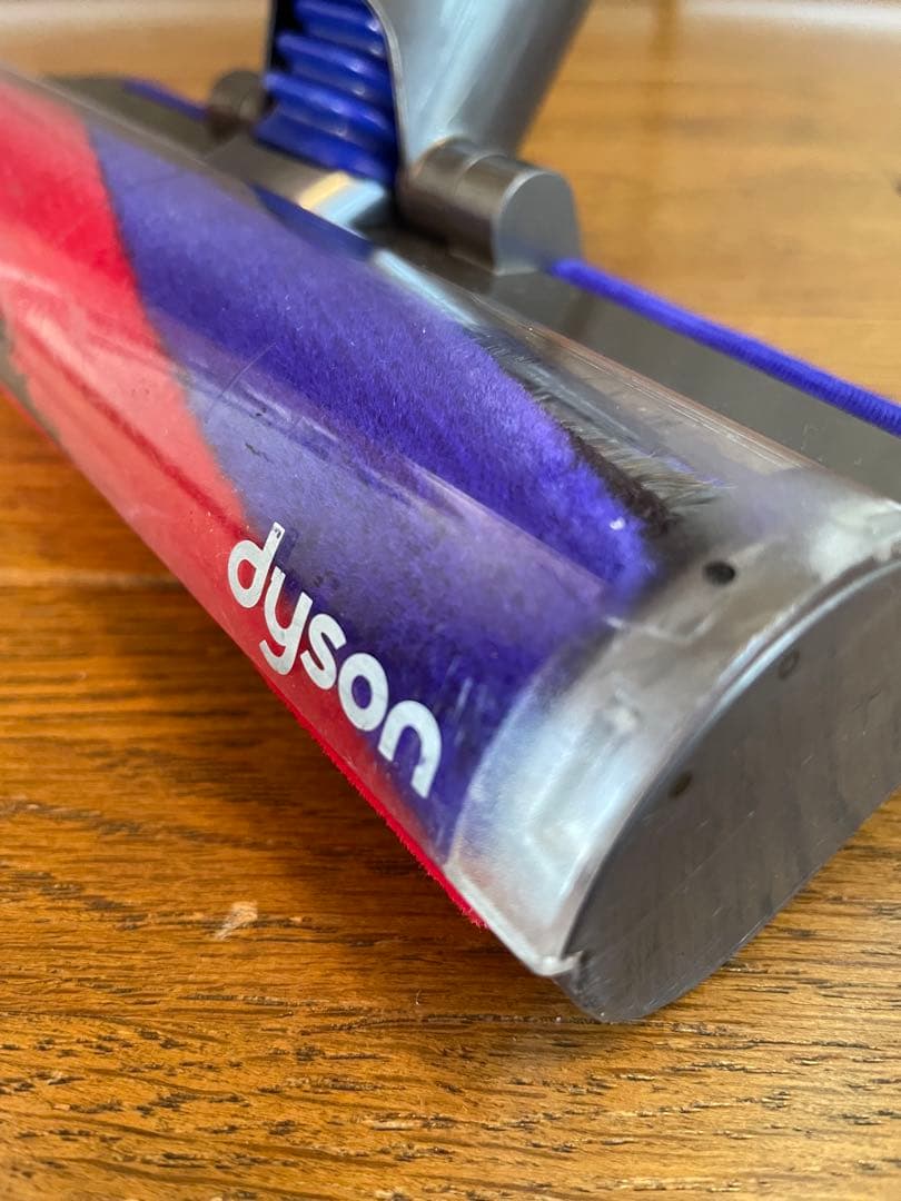 ダイソンDigital Slim Fluffy SV18 充電ドックスタンド付