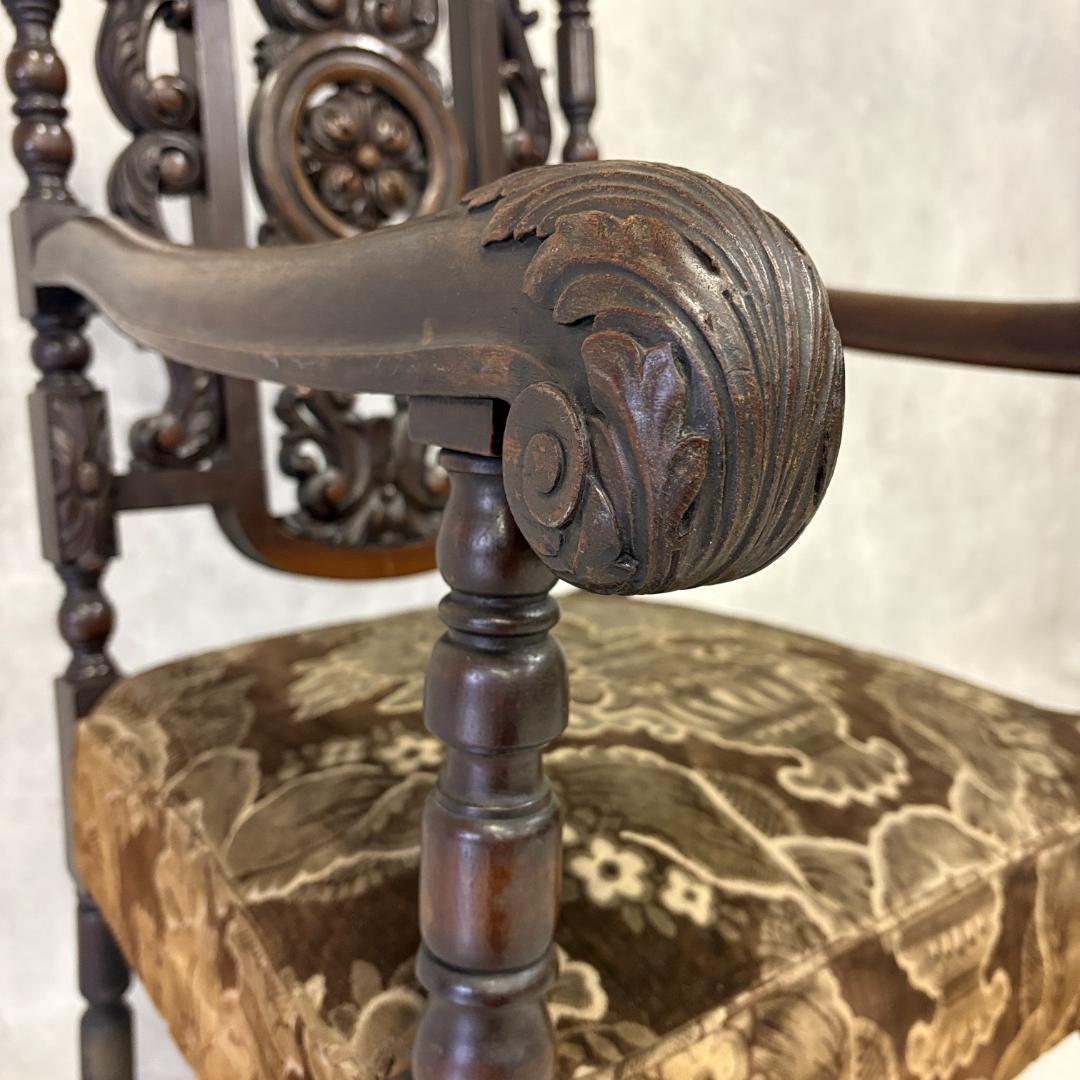 18世紀　バクタプール　キング＆クイーンスタイルのハイバックチェア