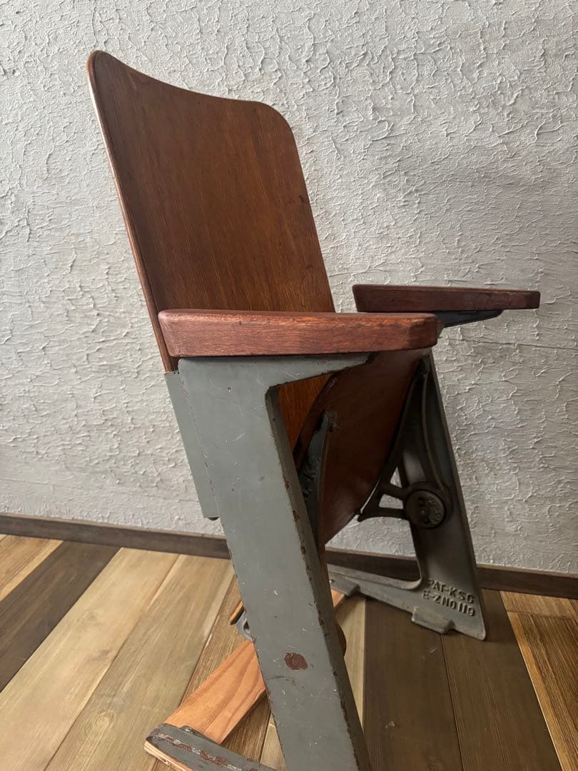 シアターチェア1人用　コトブキ/ビンテージ/鉄脚チェア/折りたたみ