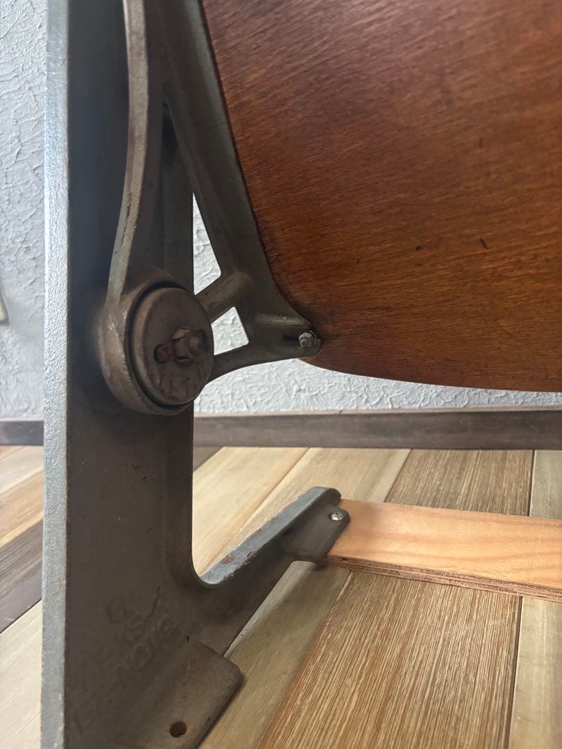 シアターチェア1人用　コトブキ/ビンテージ/鉄脚チェア/折りたたみ