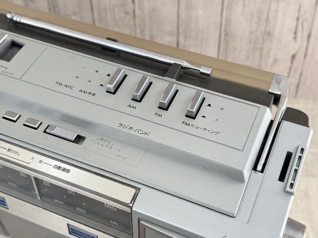 希少VICTOR ビクター　ラジカセ　RCーM70 昭和レトロラジオ