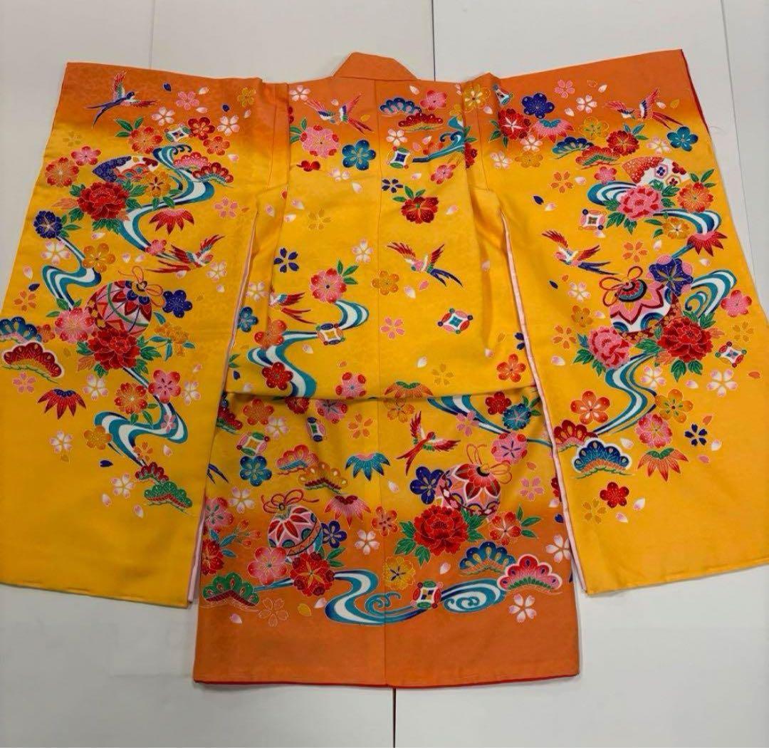 七五三　3歳女の子着物　２点セット　新品　華やか黄色　紅型風　鈴　松竹梅　鳳凰