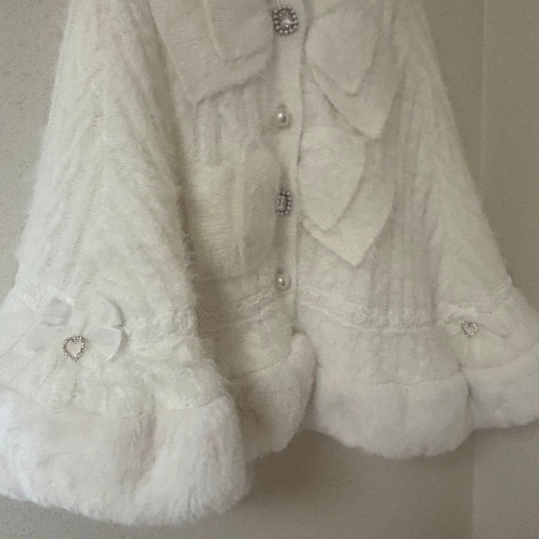 LIZLISA リズリサ　ポンチョ　白　ファー　リボン