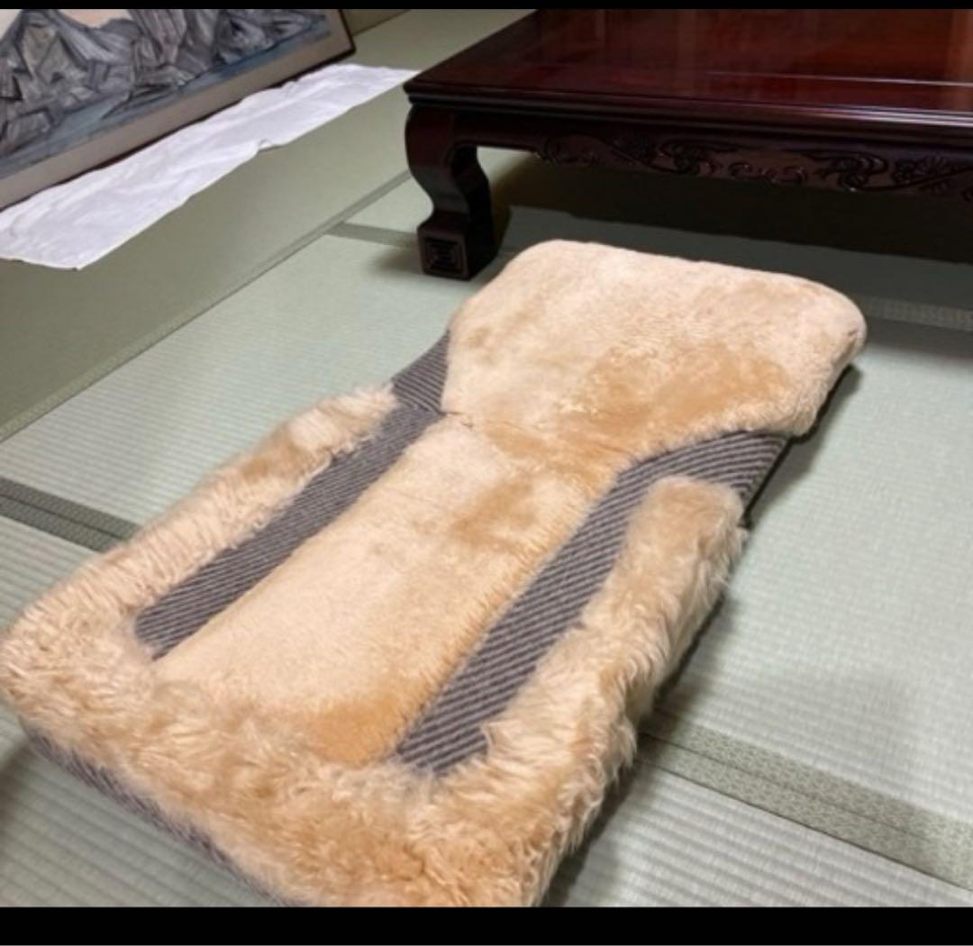 ムートン　毛皮　高級座椅子　未使用に近い