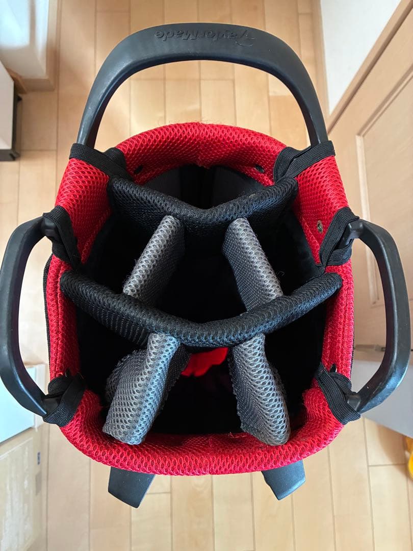テーラーメイド　キャディバッグ　スタンド型