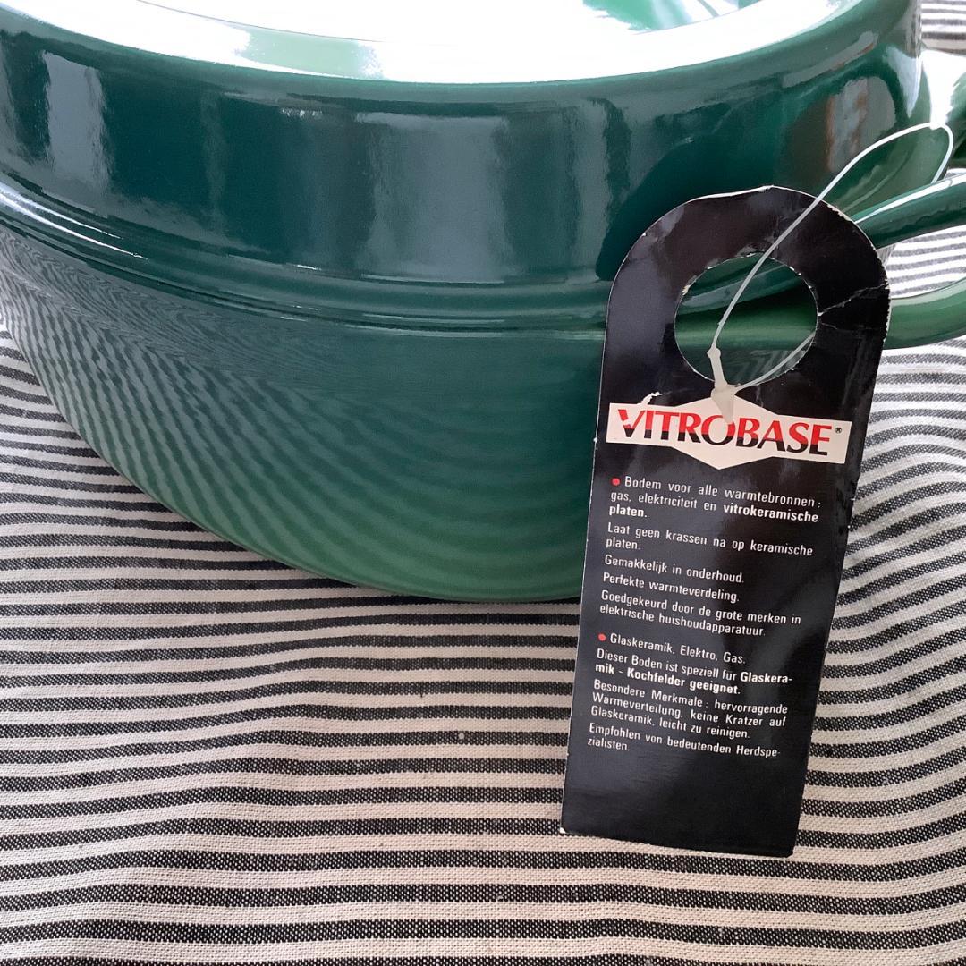 【入手困難 デッドストック】クーザンス/ ルクルーゼ ドゥフー 28 ミント色