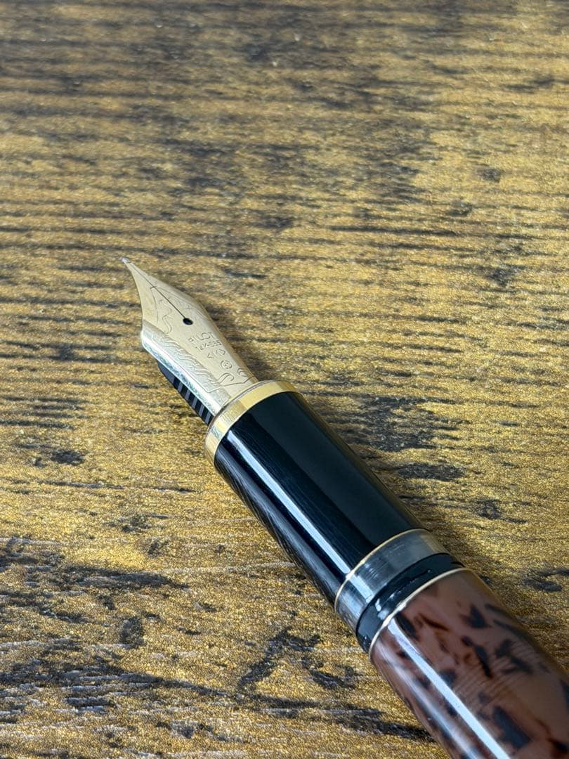 1984年製　初期型　カスタム　鼈甲柄　パイロット　万年筆　M コンバーター一体