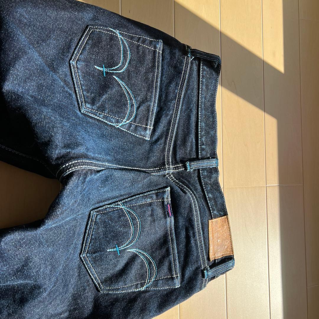 サムライジーンズ