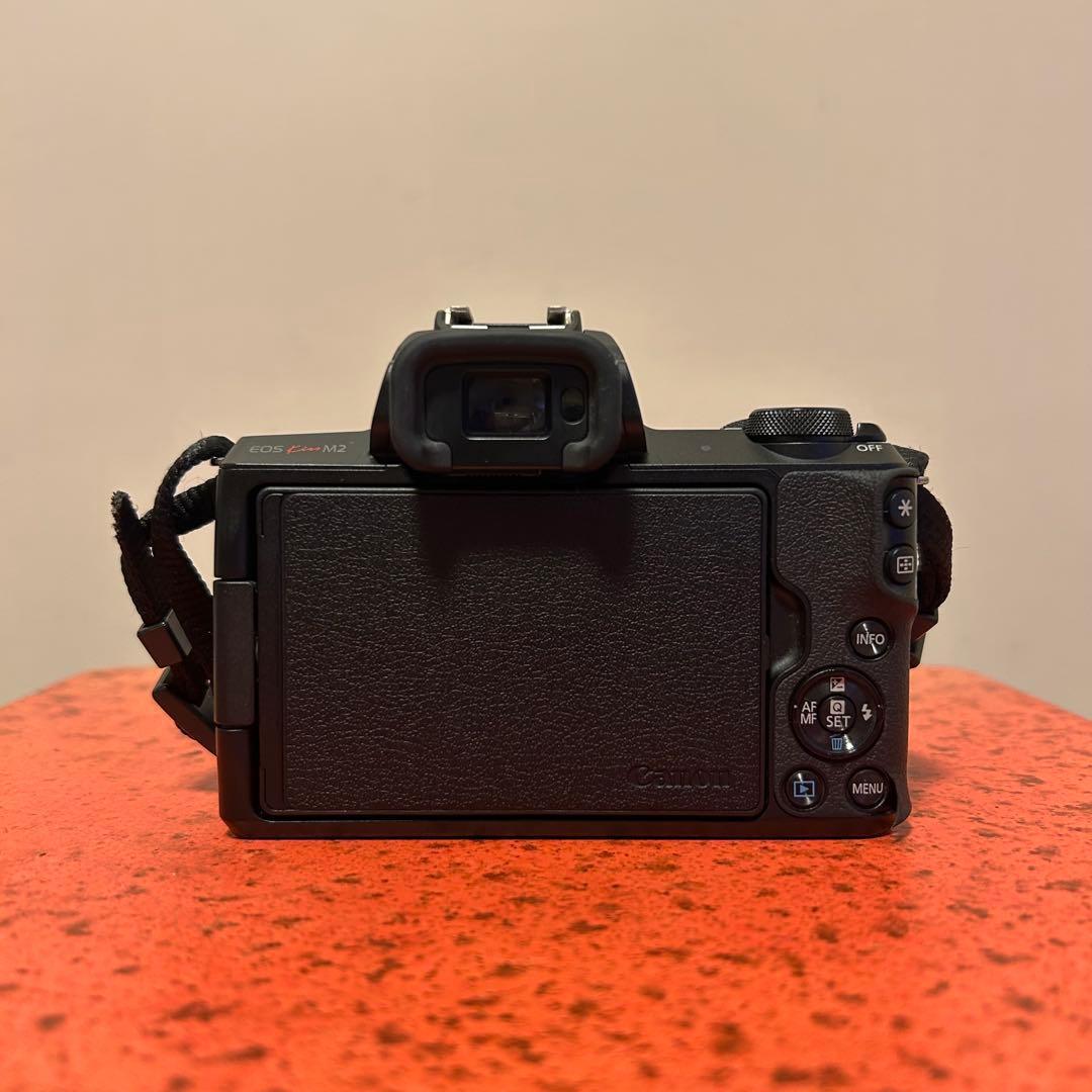 Canon EOS Kiss M2 ブラック　付属品多数