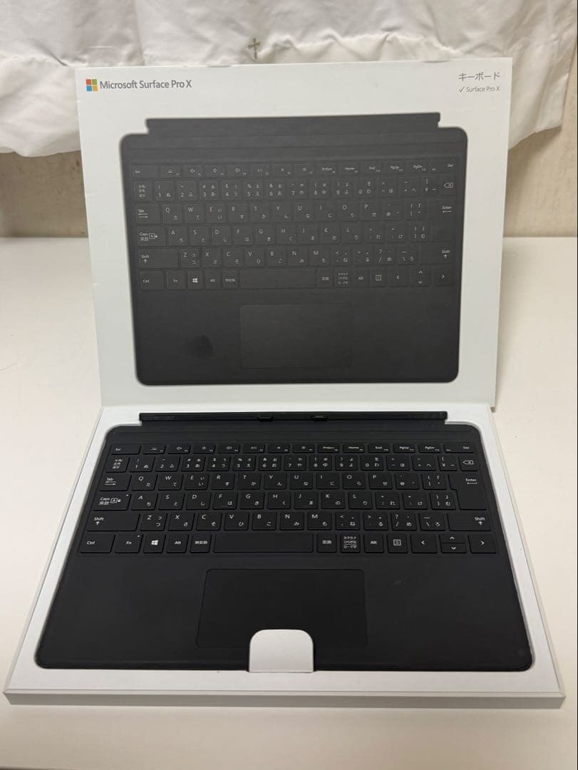 Surface Pro8 i5/ 8G/ 256GB キーボード＋純正充電器付き