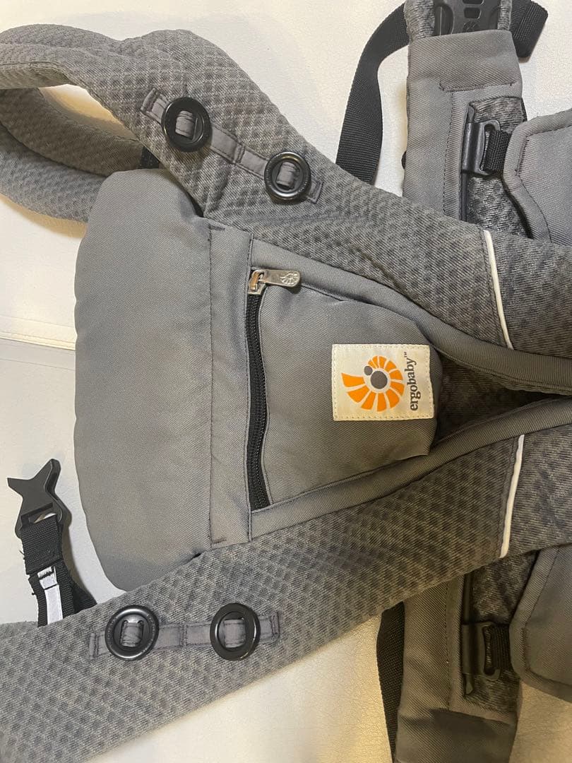 エルゴベビー オムニブリーズ ergobaby 抱っこ紐 グレー　※ポーチ無し