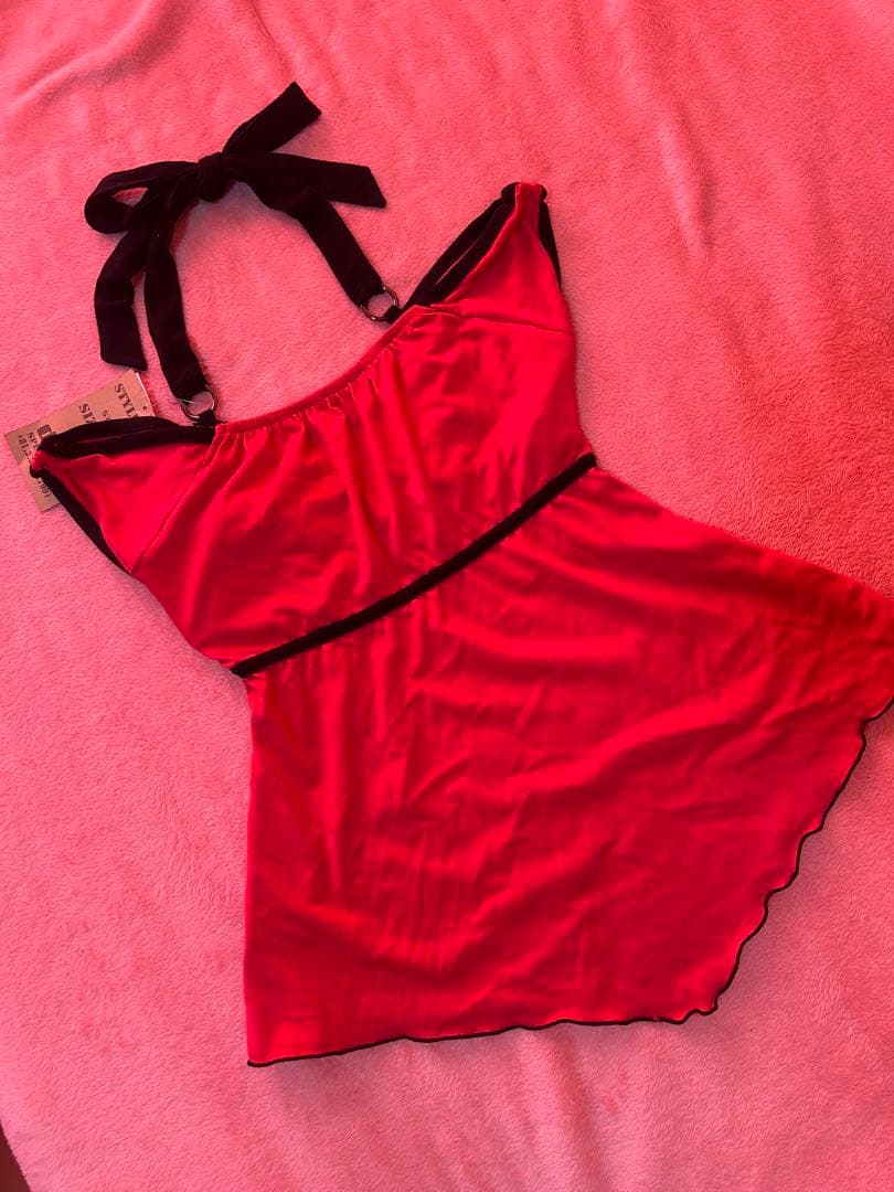 ら*S様 d.i.a. オフショルダー ホルターネック 黒レースと縁取りがポイン